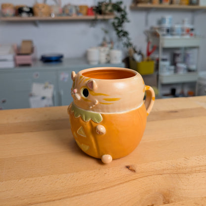 Pumpkin Cat Mug (Orange Tabby)