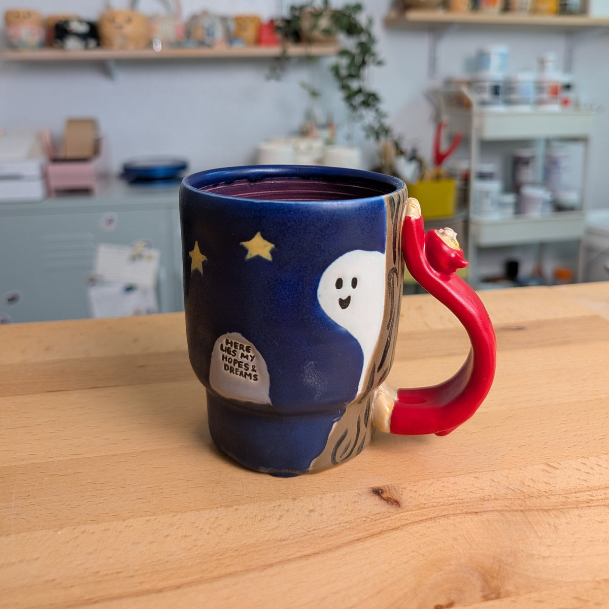 Spooky Stretchy Cat Mug