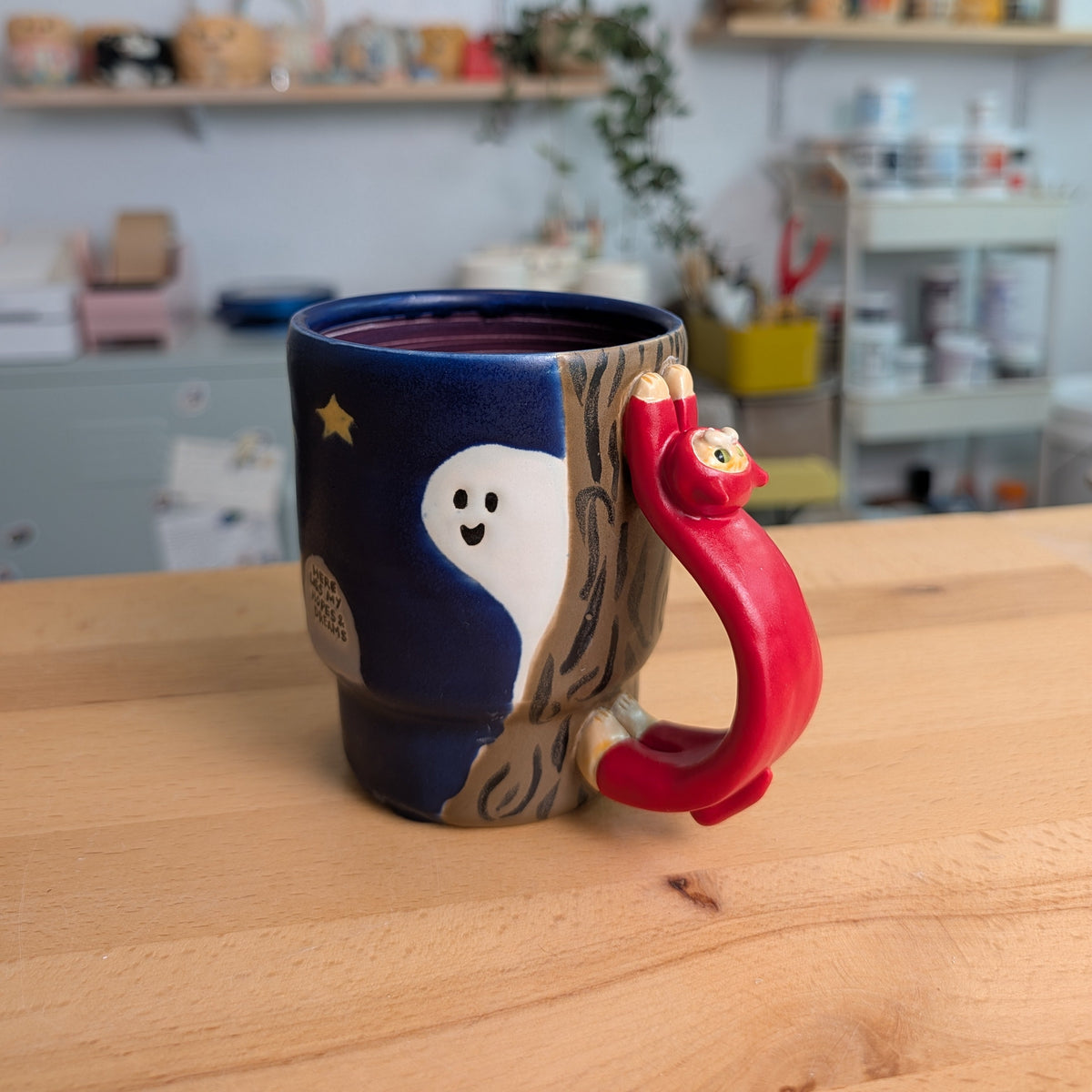 Spooky Stretchy Cat Mug