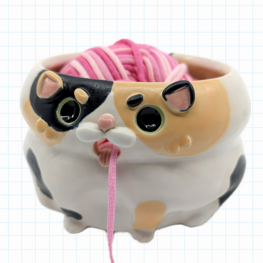 Blaaaagh! Cat Yarn Bowl (Calico)